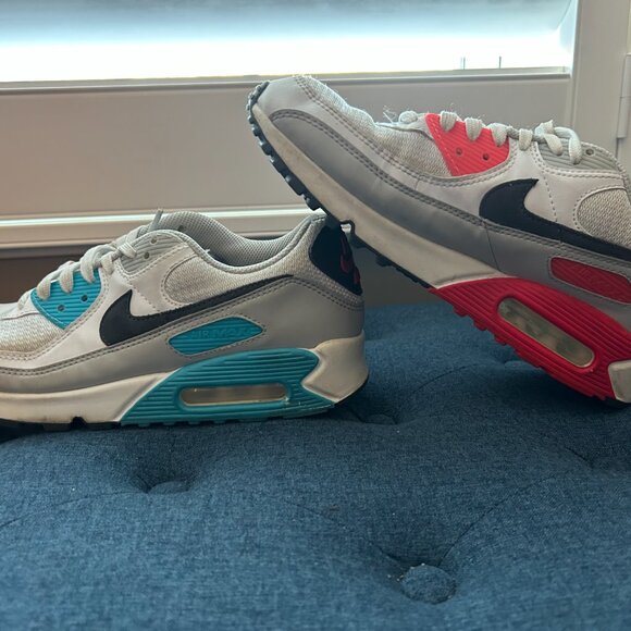 Nike Air Max - Picture 8 of 13